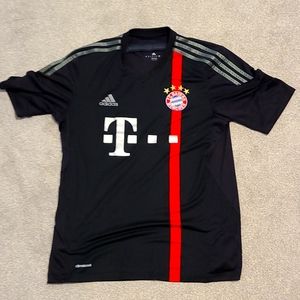 Authentic Bayern Munchen Jersey
